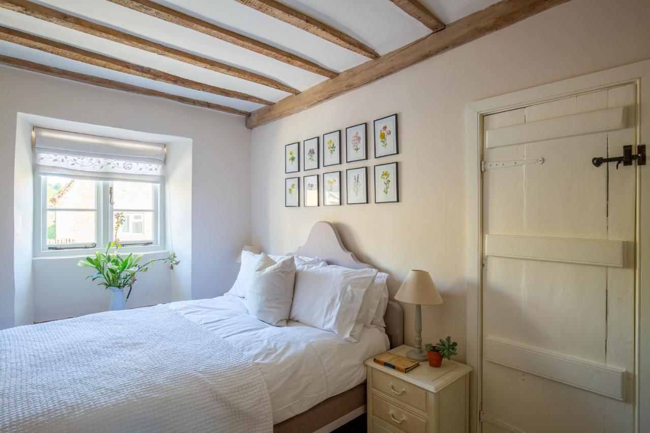 Gleneda Cottage - A Renovated, Traditional Cotswold Cottage Full Of Charm With Fireplace And Garden Bourton on the Hill Εξωτερικό φωτογραφία
