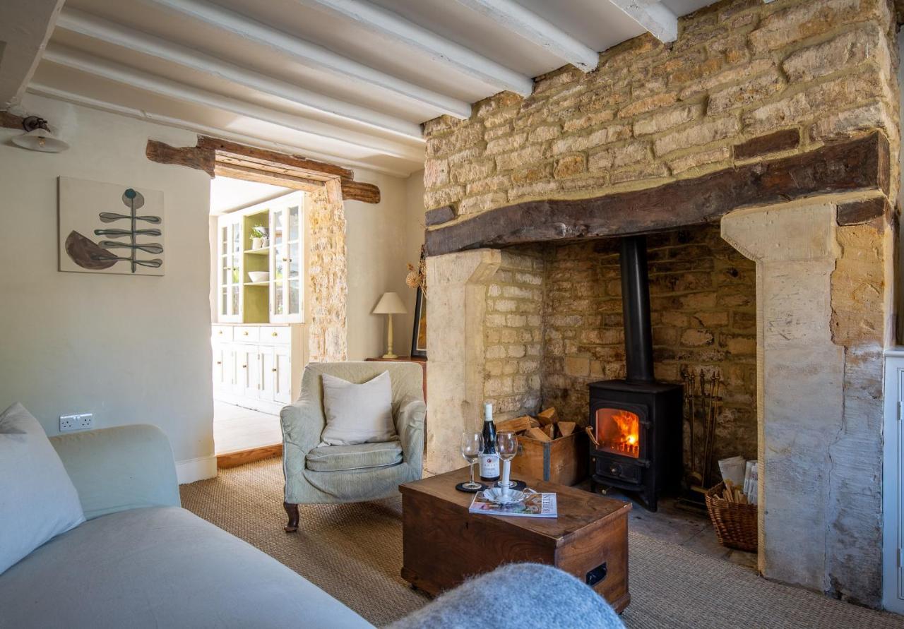Gleneda Cottage - A Renovated, Traditional Cotswold Cottage Full Of Charm With Fireplace And Garden Bourton on the Hill Εξωτερικό φωτογραφία